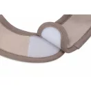 Jollein Miffy pamut előke puha tépőzáras rögzítésének közeli képe