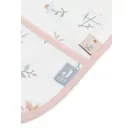 Jollein Lovely birds etetőkabát anyagának és madaras mintájának közeli képe
