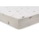 Jollein gumis lepedő sarka a 60x120 cm-es matracra húzva