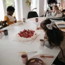 Mushie lekerekített lapostányér - füst