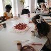 Mushie szilikon tányéralátét - konfetti rózsás