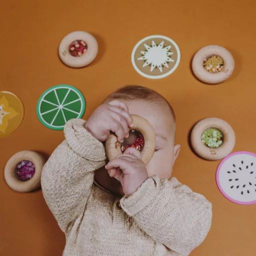 Petit Boum szenzoros játék - Sensory Donut - Carrots