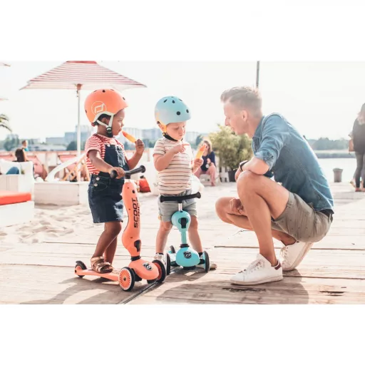 Scoot and Ride Highwaykick1. 2 in 1 kismotor/roller PEACH