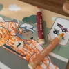 Little Dutch varázsfüzet színesceruzával Jim és barátai
