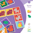 Közelkép a Djeco Domino Wood 28 darabos fa játéklapjairól és a csomagolásról