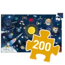 Djeco Megfigyeltető puzzle - A világűr 200 darabos doboza az ismeretterjesztő füzettel