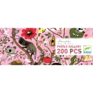 Djeco Abrakadabra 200 darabos panoráma művész puzzle illusztrált rózsaszín doboza
