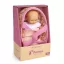 Djeco Játékbaba Mini Barbara 20 cm-es méretben, saját mózeskosarában