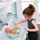 Djeco Szilva játékbaba 32 cm-es méretben, kedves arccal és igényes ruházatban