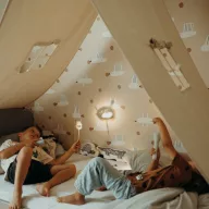 Kidywolf Kidyflashlight Nude 3 az 1-ben púder rózsaszín gyerek zseblámpa mindkét végén fénnyel