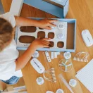 Kidywolf Kidyelec Starter 11 elemes áramkör építő készlet összerakott áramkörrel és világító LED modullal