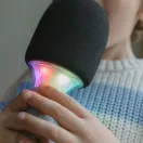 Kidywolf Kidymic zöld színű beépített hangszórós gyerek karaoke mikrofon szivacsfejjel és LED világítással