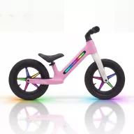 Kick'n'Roll rózsaszín 12 colos futóbicikli RGB LED-világítással a vázon és a kerekekben