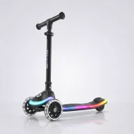 Kick'n'Roll X2 LED fekete háromkerekű roller oldalnézetből látványos színes világítással
