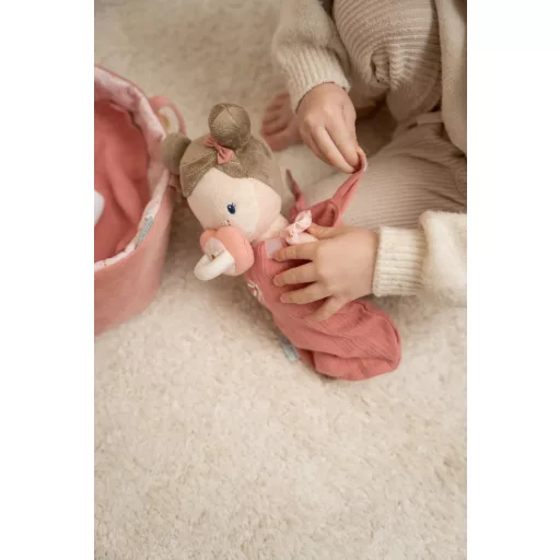 Little Dutch baba mózeskosárban díszdobozos - Rosa