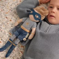 Little Dutch Jim szuperhős baba - 35 cm