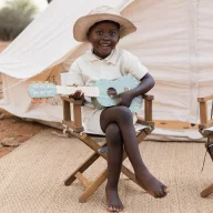 Little Dutch zöld fa játék gitár Safari Friends állatos illusztrációval