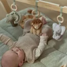 Little Dutch Safari Friends fa babatornáztató három függő plüss figurával