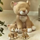 Little Dutch Safari Friends lány oroszlán plüss 17 cm-es méretben, virággal a fülén