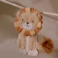 Little Dutch Safari Friends felfűzhető oroszlán plüss figura sörénnyel és hímzett arccal
