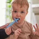 Matchstick Monkey tanuló baba fogkefe mentazöld és babakék színekben