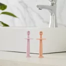 Matchstick Monkey tanuló baba fogkefe púderrózsaszín és lila színekben