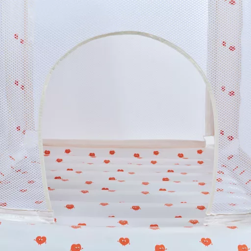 Sunnylife felfújható ugrálóvár - Poppy the Peach Cream