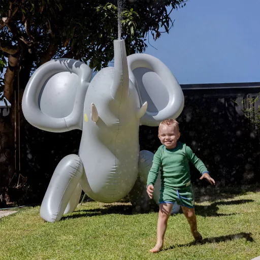 Sunnylife felfújható óriás spriccelő játék - Eli the Elephant Grey
