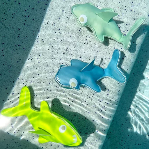 Sunnylife merülőjáték szett (3 db) - Salty the Shark Neon Yellow