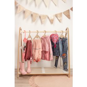 Montessori mini gardrób