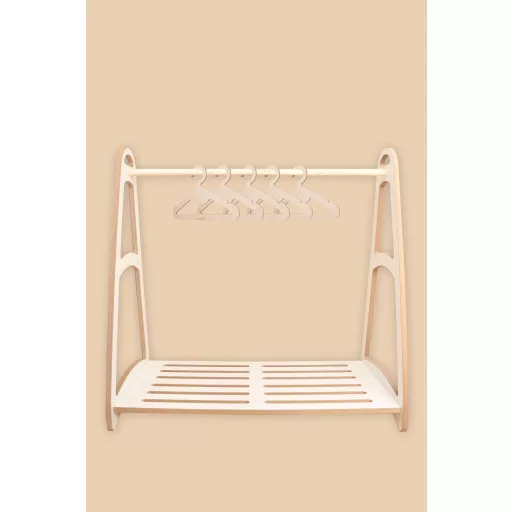 Montessori mini gardrób