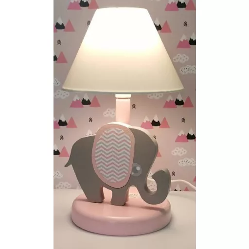 Elefánt pink éjjeli lámpa