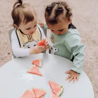 Etetőkabátok és előkék