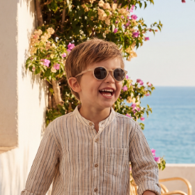 Gyerek napszemüveg méretválasztás – melyik méret illik a gyereke arcára?